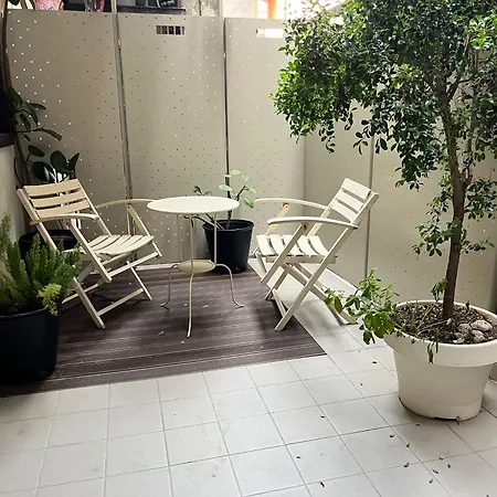 Tre Vie 80 아파트