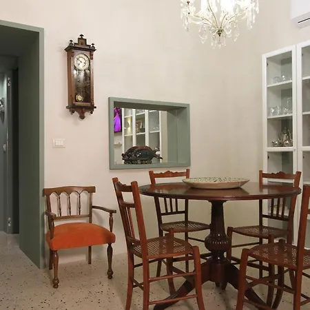 아파트 Tre Vie 80